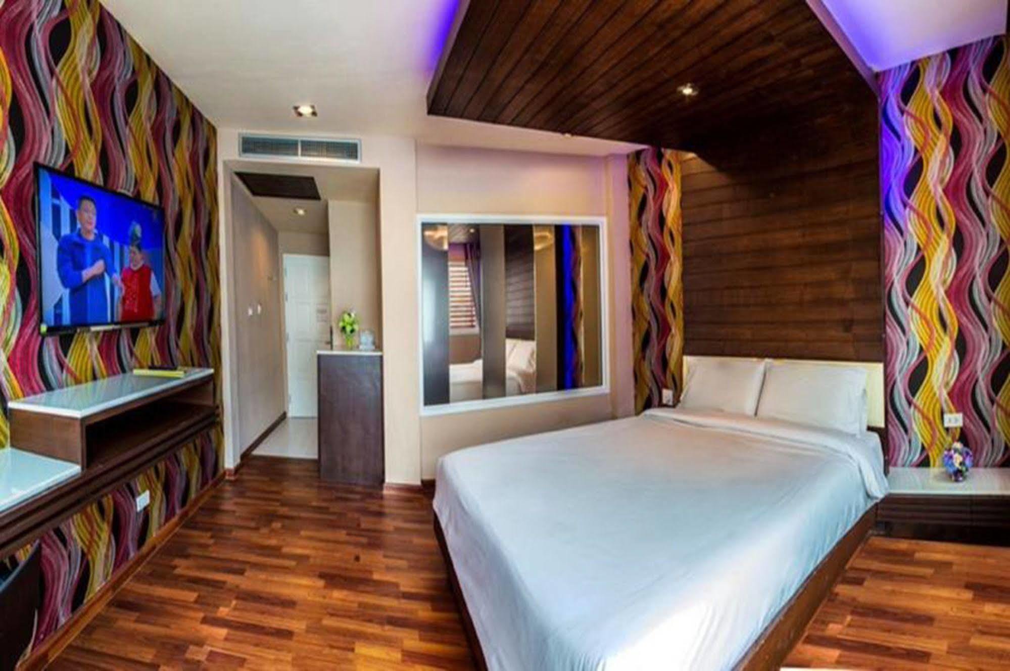 The Ring Hotel Hat Yai Eksteriør billede