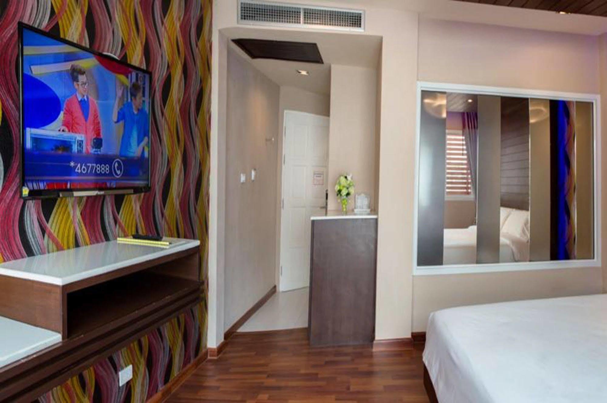 The Ring Hotel Hat Yai Eksteriør billede